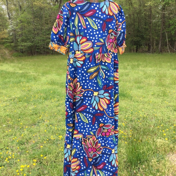 Tabitha Brown Target V-Neck Floral and Polka Dot Maxi Dress 12 - Picture 5 of 7
